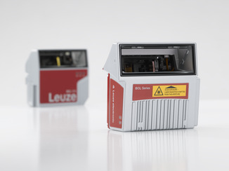 Đầu đọc mã vạch 1D cố định Leuze BCL — laser scanner tốc độ cao cho băng tải phân loại và logistics tự động